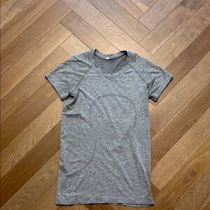 Lululemon Swiftly tech *waist length*